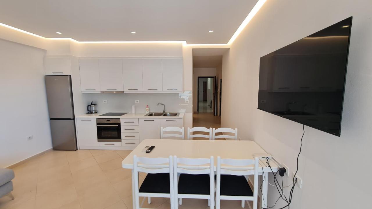 Sea And City View Apartment Sarandë Exteriér fotografie
