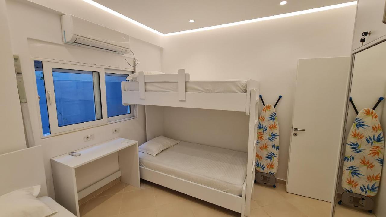 Sea And City View Apartment Sarandë Exteriér fotografie