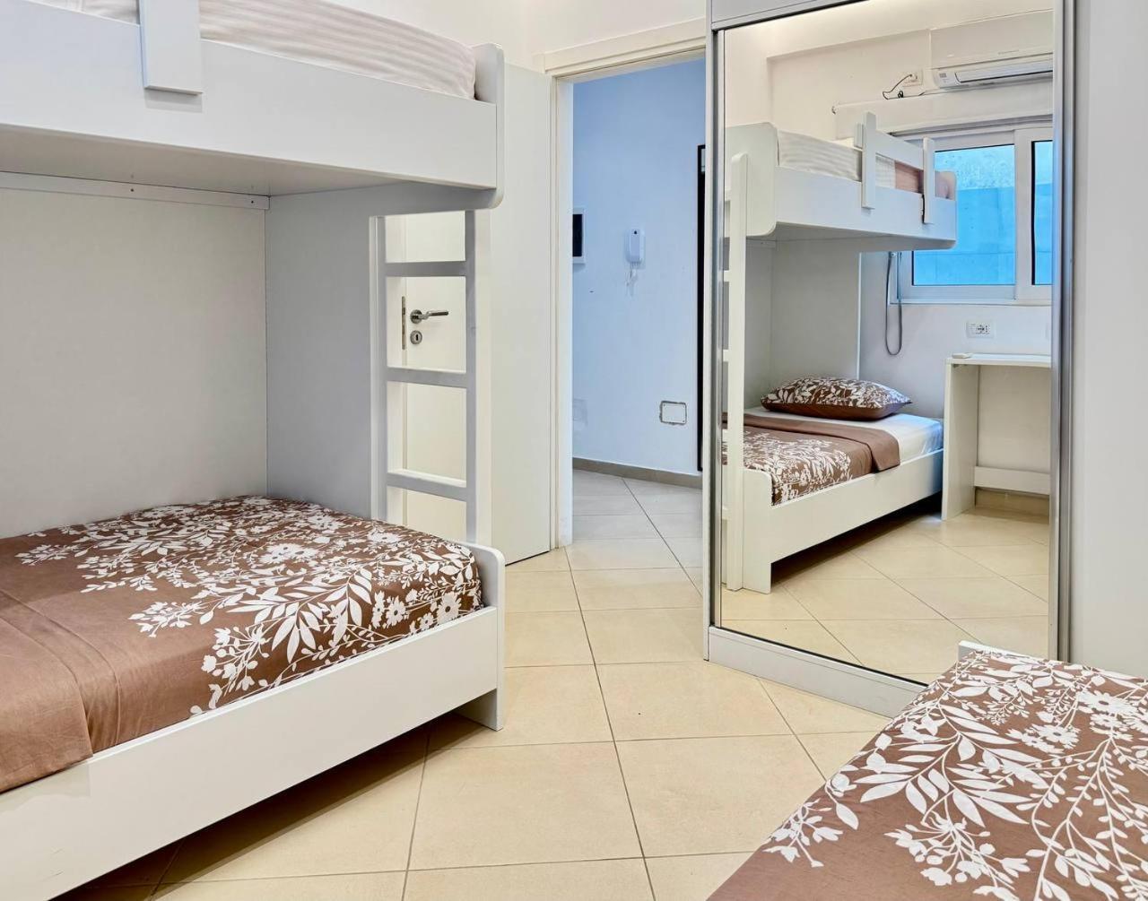 Sea And City View Apartment Sarandë Exteriér fotografie